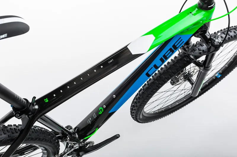 5 (2017). Одежда cube для велосипеда. Cube reaction pro 29 carbon 2017. Cube reaction pro 29 бело красный. Cube gts reaction 2017 carbon.