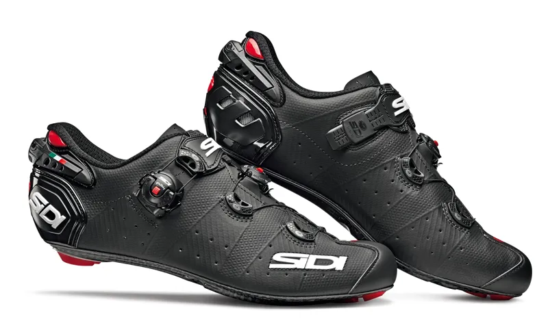 4 bolt cycling shoes